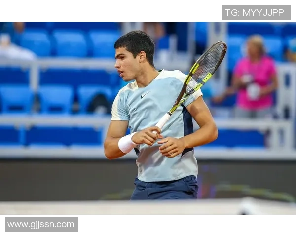 两名00后领头羊,谁能闯进ATP年终总决赛最终的决赛?